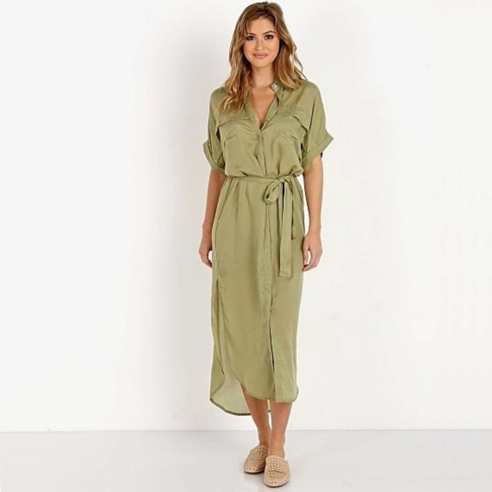 Faithfull The Brand Gigi Shirt-Dress in Plain Sage - Picture 5 of 13